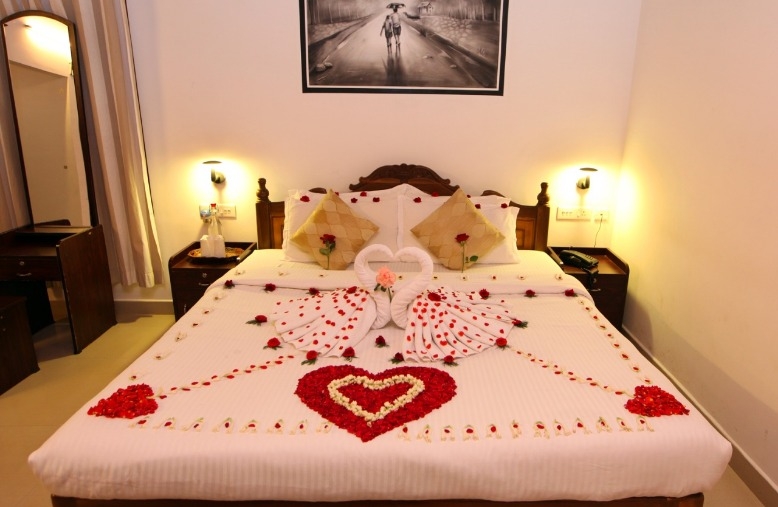 Kerala Honeymoon Packages